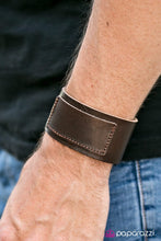 Load image into Gallery viewer, Rugged Rebel Brown Snap Bracelet