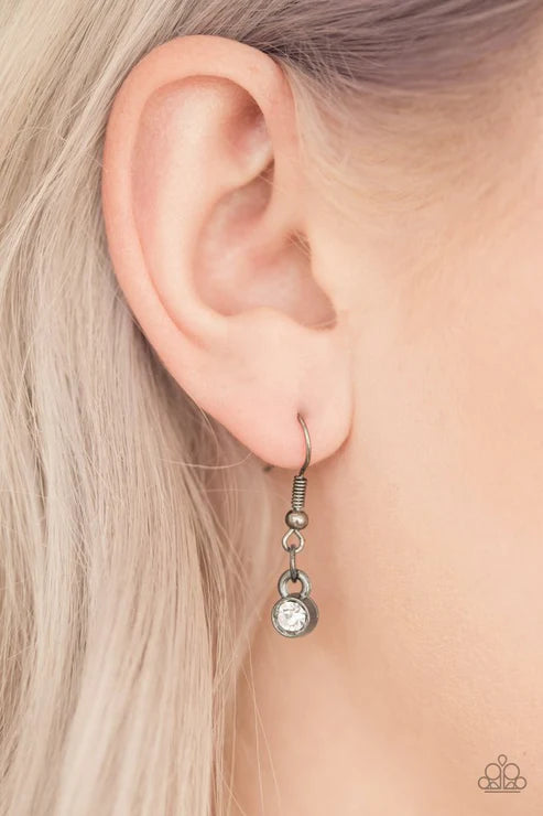 Million Dollar Drop Black Necklace