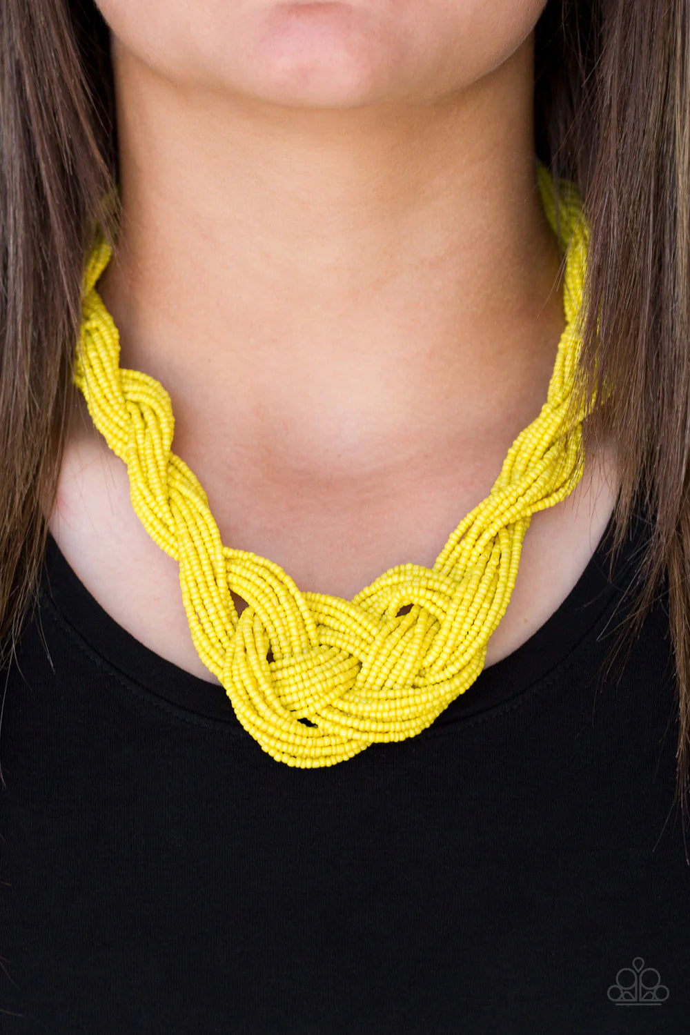 A Standing Ovation Yellow Seed Bead Necklace