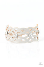 Load image into Gallery viewer, Runaway Radiance Silver Wrap