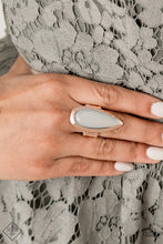 Load image into Gallery viewer, Opal Oasis Gold Ring