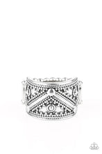 Load image into Gallery viewer, Primal Patterns Silver Ring