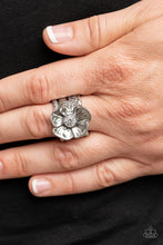 Load image into Gallery viewer, Prismatically Petunia White Ring