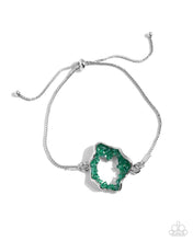 Load image into Gallery viewer, Geode Greeting Green Bracelet