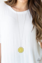 Load image into Gallery viewer, Spin Your PINWHEELS Yellow Necklace