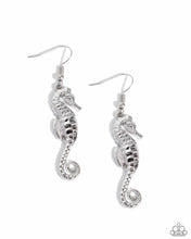 Load image into Gallery viewer, Seahorse Sheen Silver Earrings