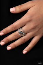 Load image into Gallery viewer, Captivating Corsage Blue Skinny Band Ring