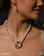 Load image into Gallery viewer, Memorable Mermaid Gold Necklace