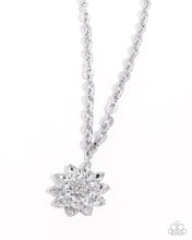 Load image into Gallery viewer, Glamorous Garden White Necklace