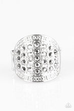 Load image into Gallery viewer, Born to Runway Silver Ring