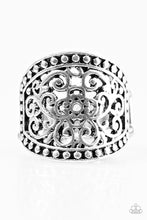 Load image into Gallery viewer, Floral Finale Silver Ring