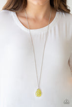 Load image into Gallery viewer, Gleaming Gardens Yellow Necklace