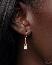 Load image into Gallery viewer, LOCK Show Gold Necklace