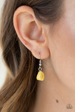 Load image into Gallery viewer, Quarry Trail Yellow Necklace