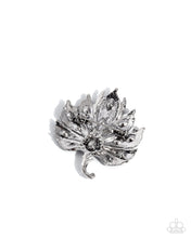 Load image into Gallery viewer, Perfect Peacock Green Brooch