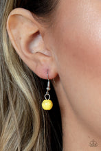 Load image into Gallery viewer, Sahara Suburb Yellow Necklace