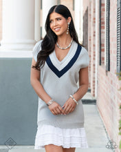 Load image into Gallery viewer, Fiercely 5th Avenue Fashion Fix November 2024 (F34)