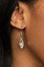 Load image into Gallery viewer, Icy Intensity White Necklace