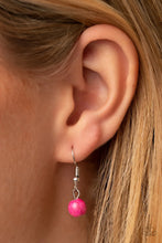 Load image into Gallery viewer, Daisy Dotted Deserts Pink Necklace