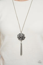 Load image into Gallery viewer, Rosy Redux Silver Necklace