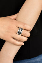 Load image into Gallery viewer, Dauntless Shine Silver Ring