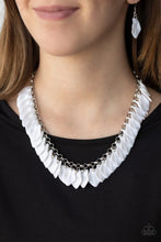 Load image into Gallery viewer, Super Bloom White Necklace