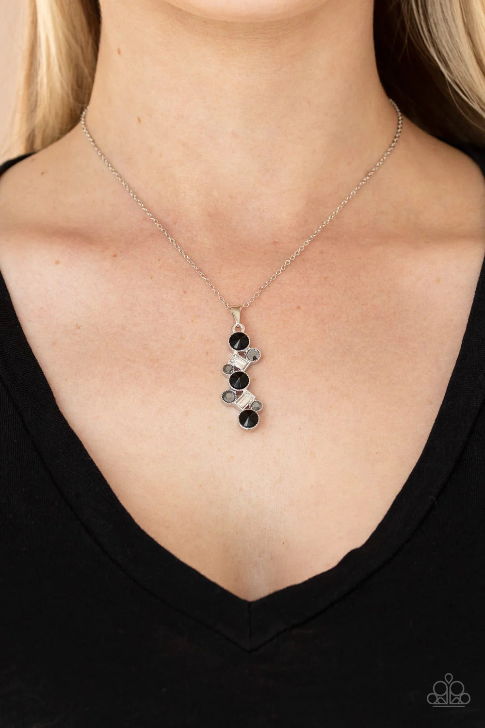 Classically Clustered Black Necklace