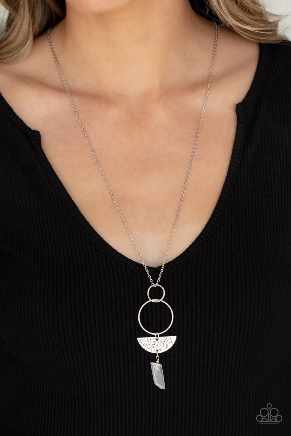 Monumental Obelisk White Necklace