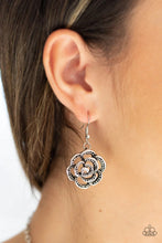 Load image into Gallery viewer, Primrose Princess Silver Necklace