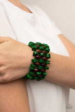 Load image into Gallery viewer, Galapagos Go-Getter Green Wood Bracelet