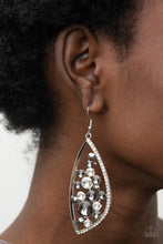 Load image into Gallery viewer, Sweetly Effervescent Silver Earrings
