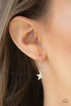 Load image into Gallery viewer, Stellar Stardom Silver Necklace