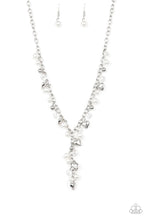 Load image into Gallery viewer, Vintage Heartthrob White Necklace