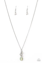 Load image into Gallery viewer, Clustered Candescence White Necklace