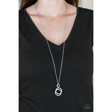 Load image into Gallery viewer, Timeless Trio White Necklace