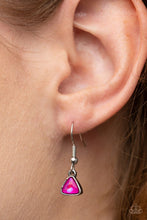 Load image into Gallery viewer, Pyramid Prowl Pink Necklace