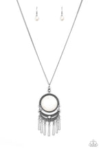 Load image into Gallery viewer, Rural Rustler White Necklace