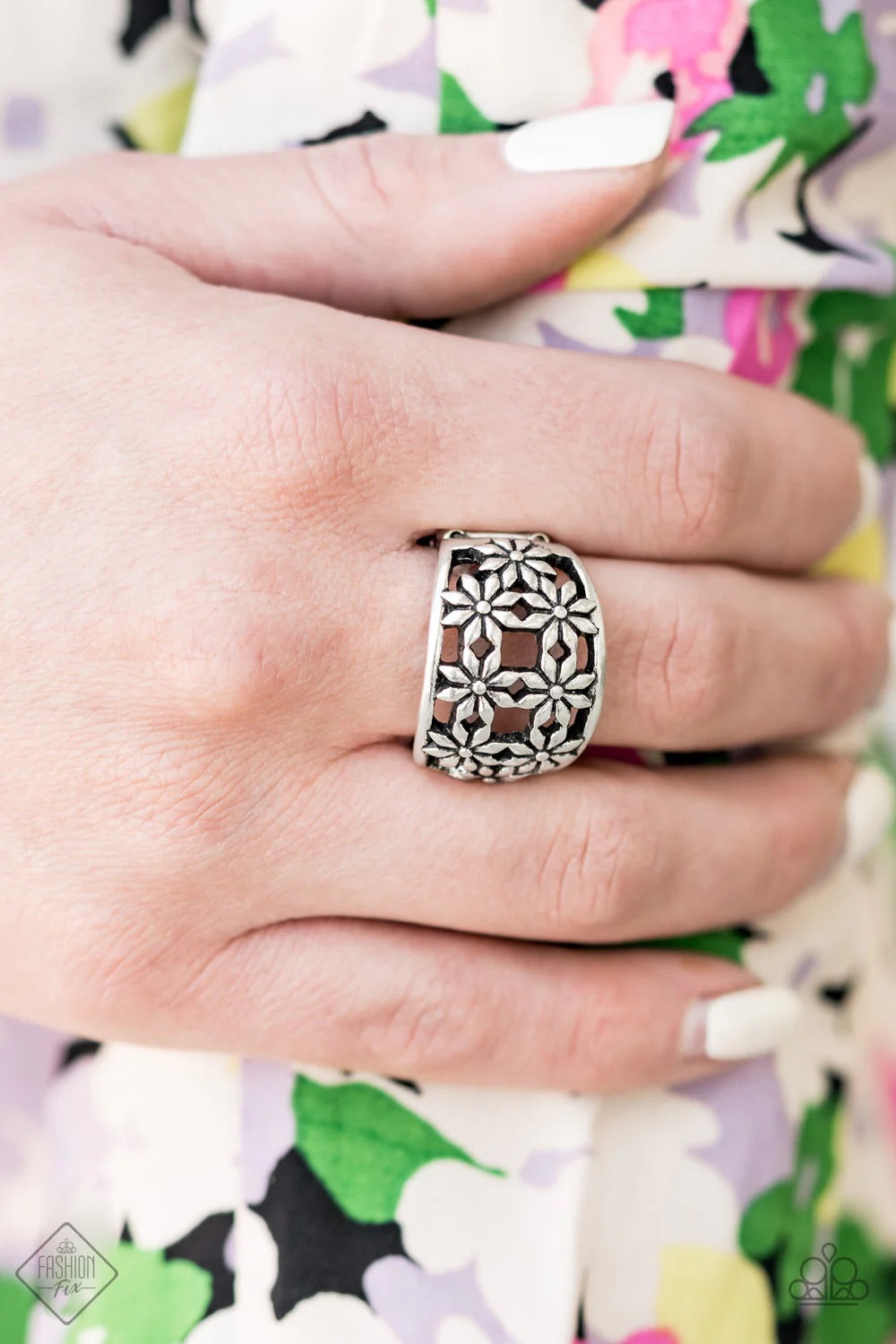Crazy About Daisies Silver Ring