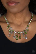 Load image into Gallery viewer, Renaissance Romance Green Necklace