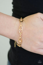 Load image into Gallery viewer, Starry Eyed Gold Bracelet