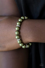 Load image into Gallery viewer, Exquisitely Elite Green Bracelet