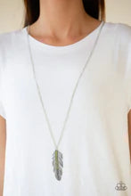 Load image into Gallery viewer, Sky Quest Green Necklace
