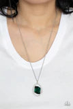 Load image into Gallery viewer, Undulated Dazzle Green Necklace