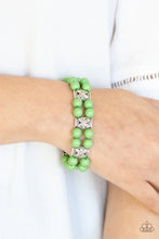 Load image into Gallery viewer, Daisy Debutante Green Bracelet