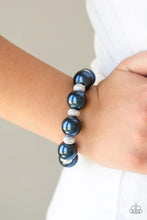 Load image into Gallery viewer, Extra Elegant Blue Bracelet