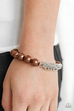 Load image into Gallery viewer, Hollywood Heels Brown Bracelet