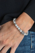 Load image into Gallery viewer, Twinkling Timelessness Silver Bracelet