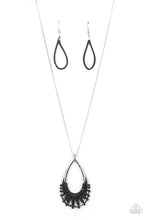 Load image into Gallery viewer, Homespun Artifact Black Necklace