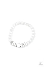 Load image into Gallery viewer, Heart Melting Glow White Bracelet