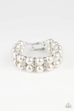 Load image into Gallery viewer, Glowing Glam White Bracelet